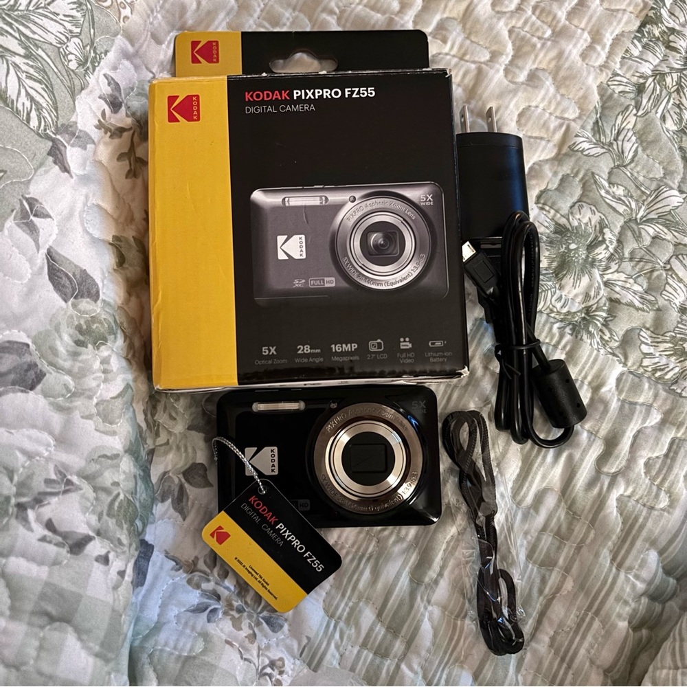 Kodak PixPro FZ55 Compact Digital Camera - Black